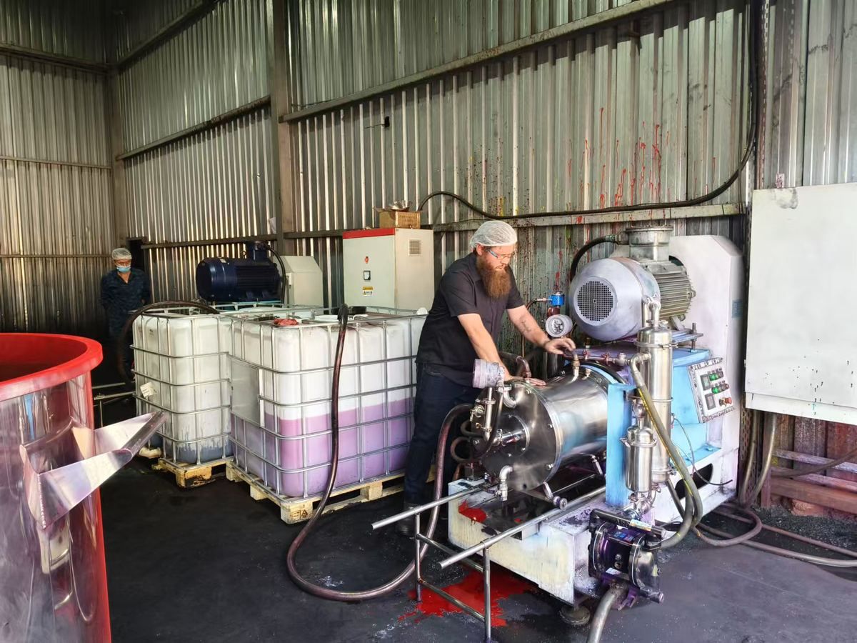 On-site start-up of POLYC MACHINE processing equipment